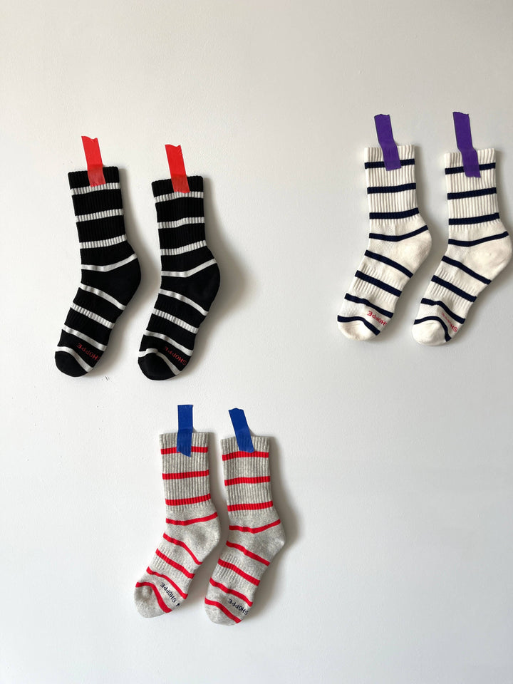 Striped Boyfriend Socks: Black Stripe
