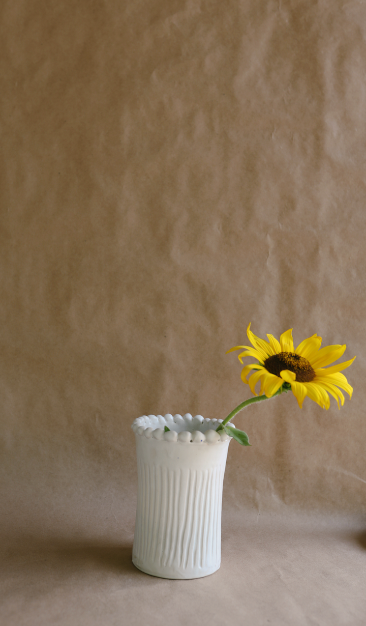 The Ria - Pearl Rimmed Mate White Vase