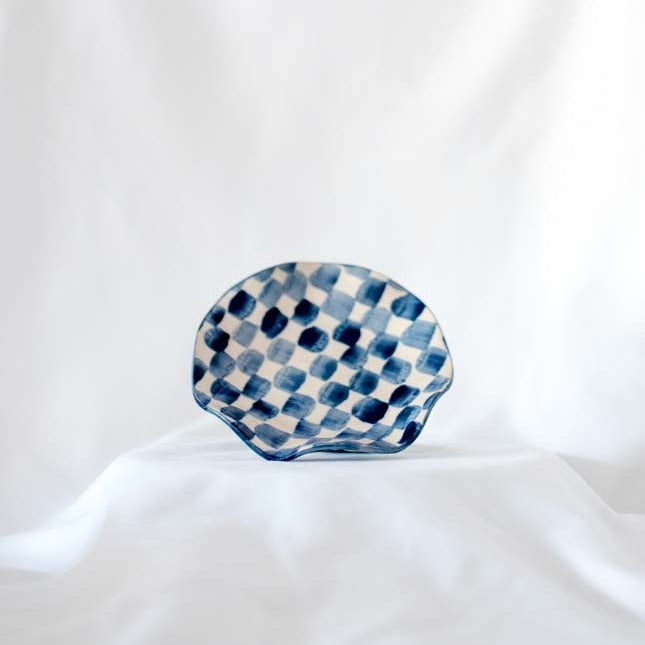 Ruffle Dish - indigo checkered