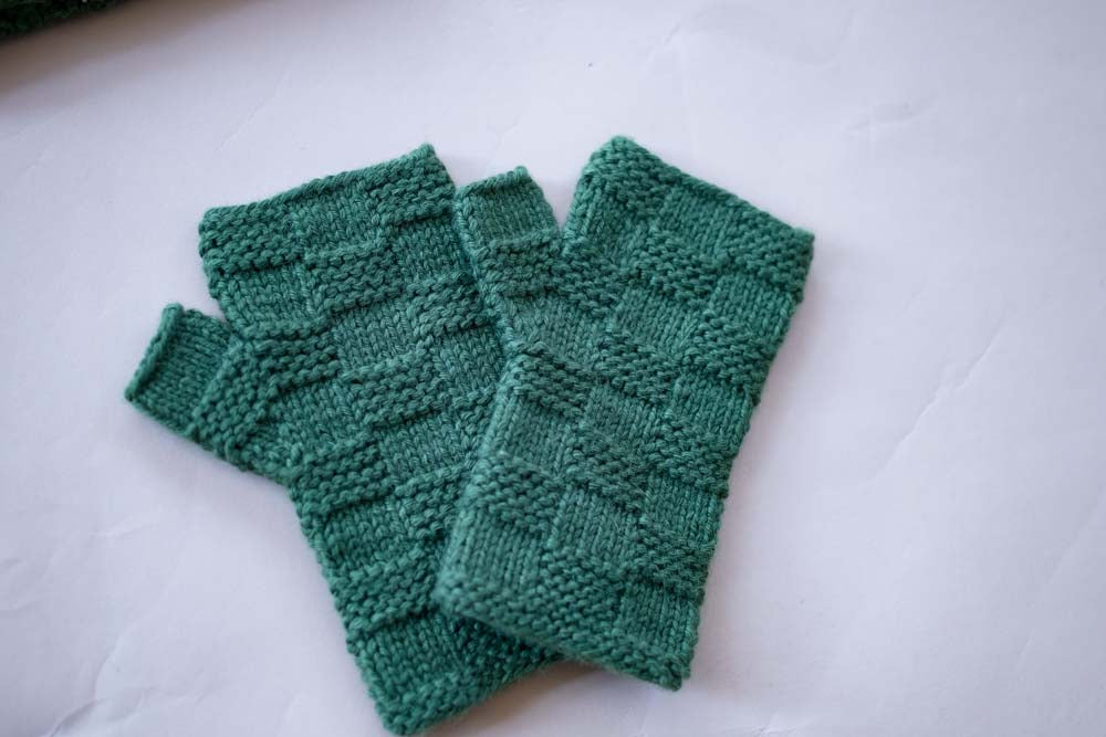 Stela Fingerless Gloves- Verde