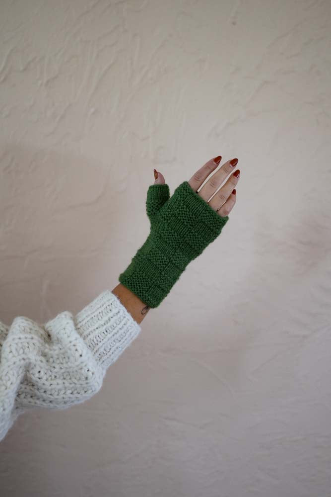 Stela Fingerless Gloves- Verde