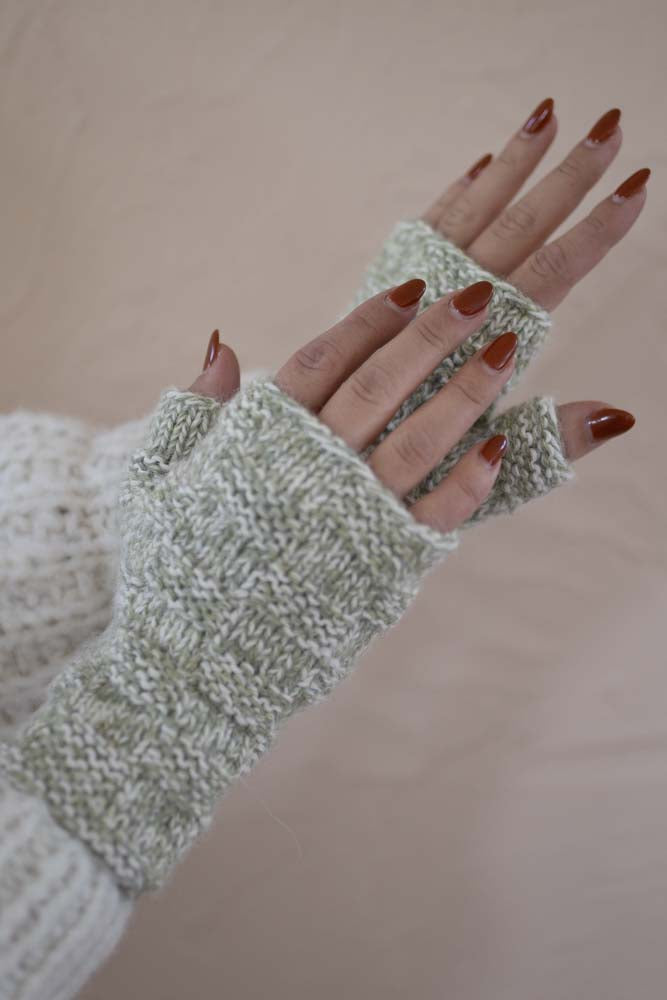 Stela Fingerless Gloves- La Hierba
